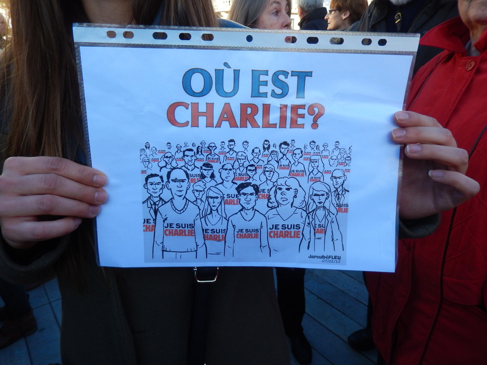 Photos mani­fes­ta­tions à Poitiers du 11 janvier 2015