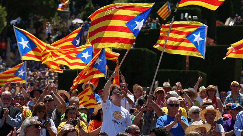 Situa­tion en Cata­logne : c’est aux Cata­lans d’en déci­der